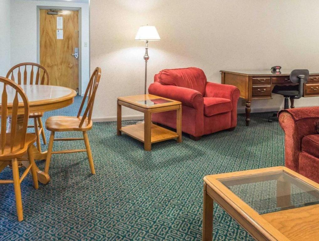 Quality Inn Royle Kittanning Exterior foto