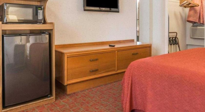Quality Inn Royle Kittanning Exterior foto